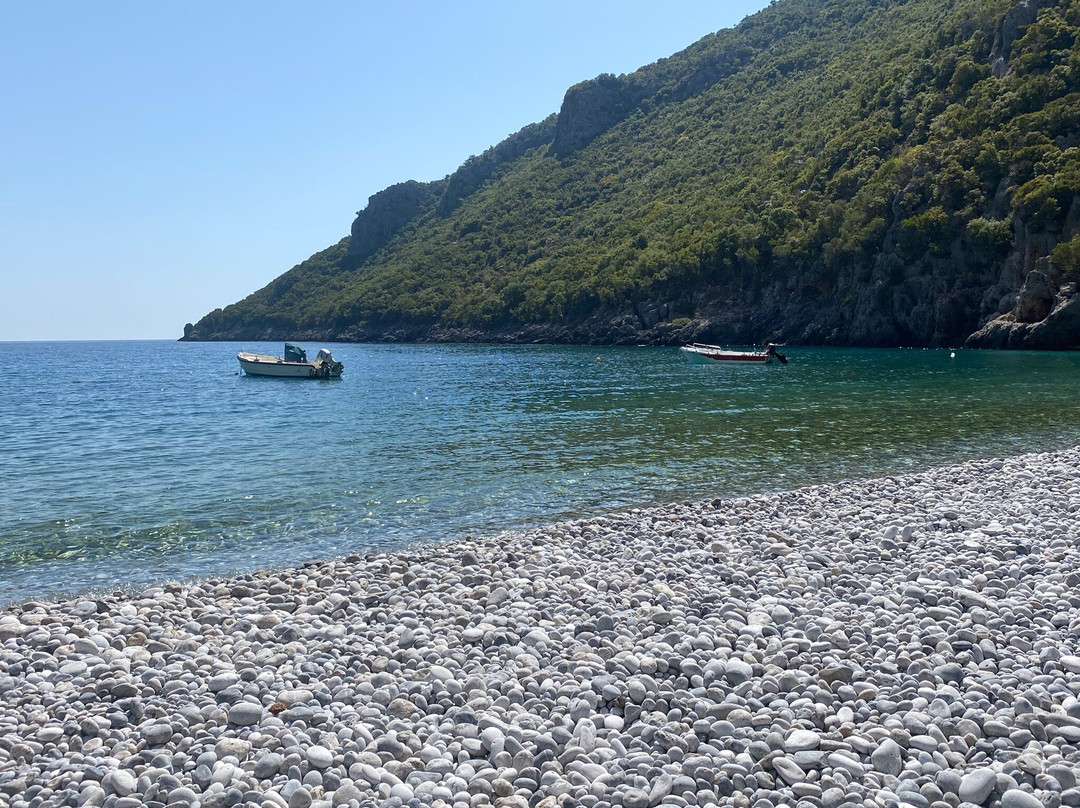 Vlychada Beach-Richea必去景点