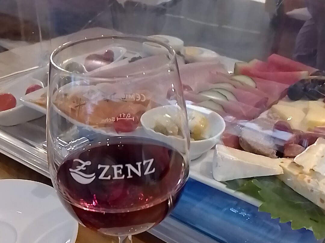 Ferienweingut Zenz主图