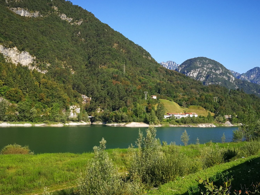 Lago di Redona景点图片