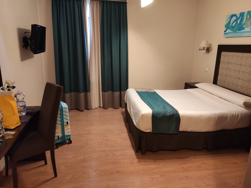 Hotel & Spa Plaza主图