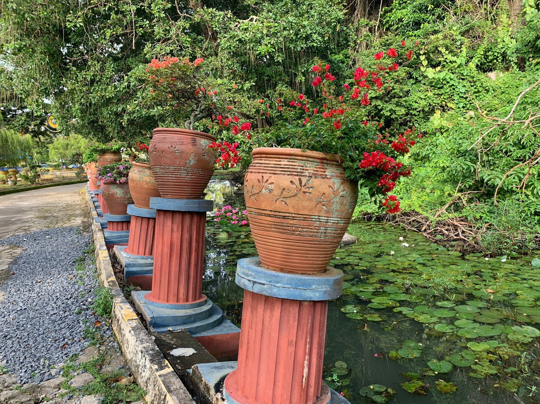 Taman Bunga Kertas Tuanku Lailatul Shahreen景点图片