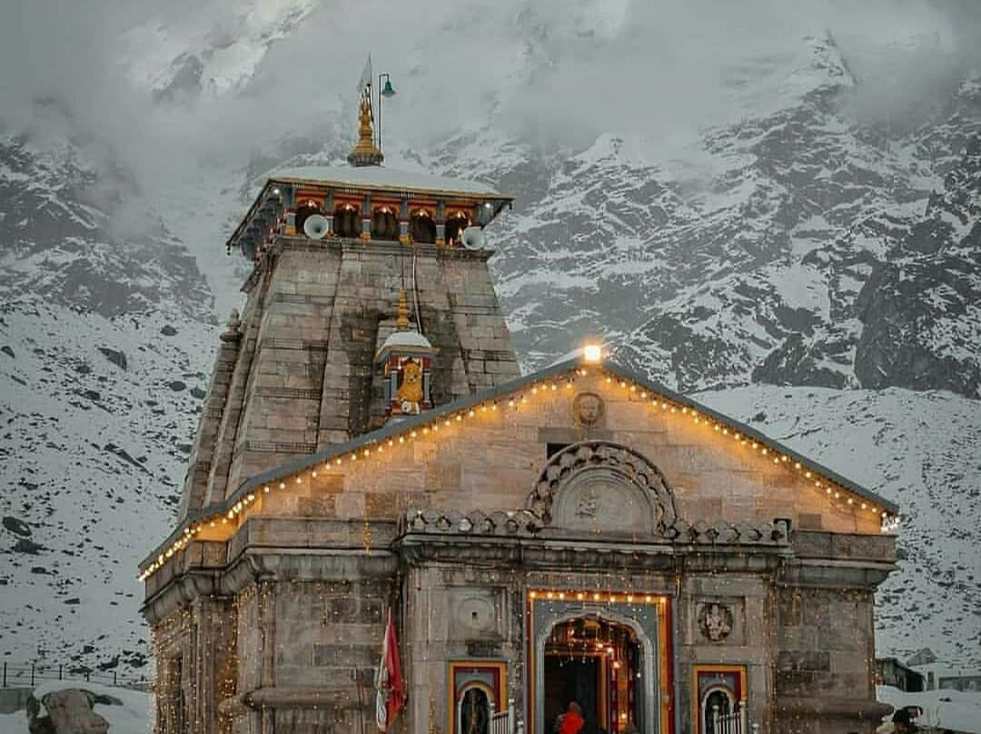 Shri Kedarnath Jyotirlinga Temple景点图片