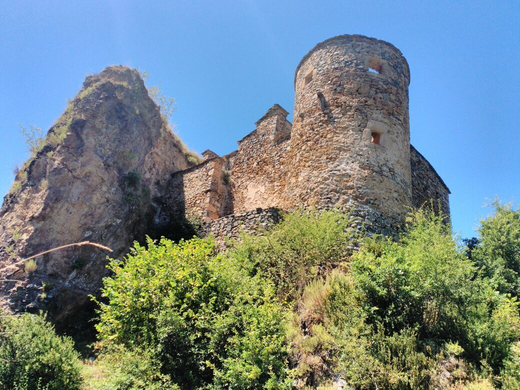 Castillo de Castarne - de los Azcon-Montanuy必去景点
