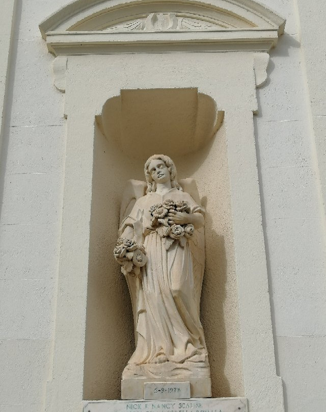 Santuario della Madonna di Termine o delle Trache-Pentone必去景点