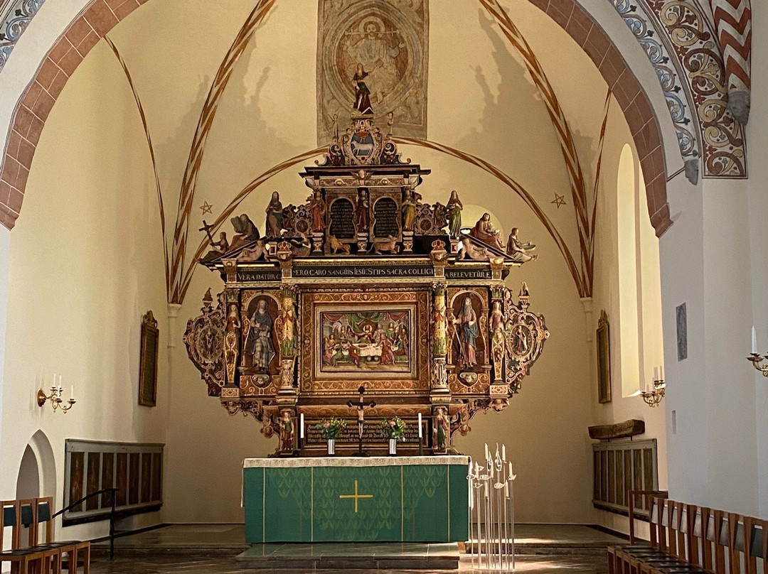 Åhus S:ta Maria kyrka-Ahus必去景点