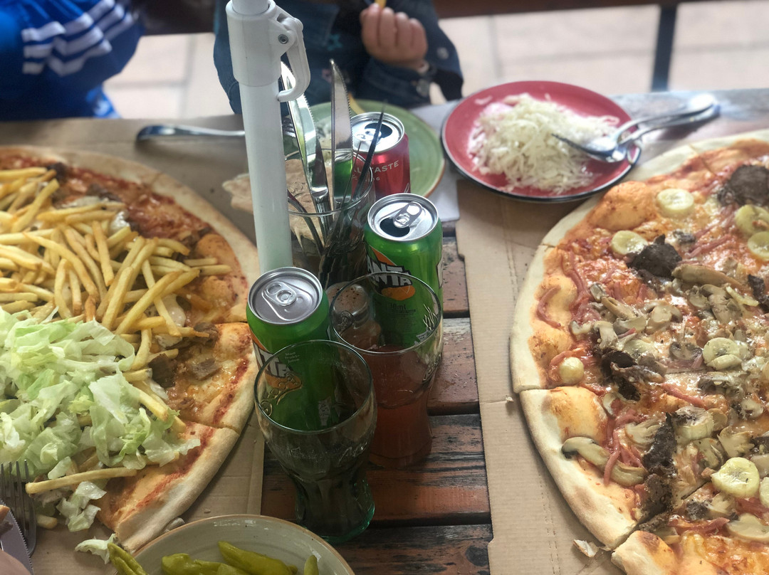 Pizzeria Hawaii