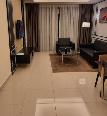 Gloria Residences Ion Delemen主图