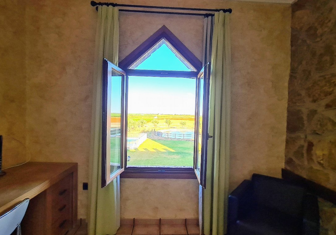 Vinedos y Bodegas El Castillo主图