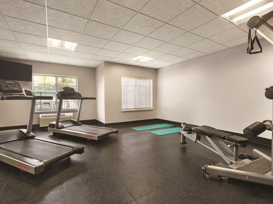 Spark By Hilton Redlands主图