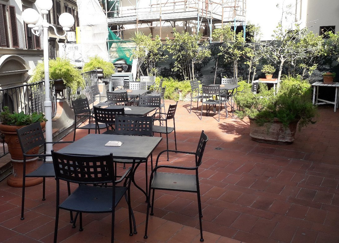 贝尔科尼酒店主图