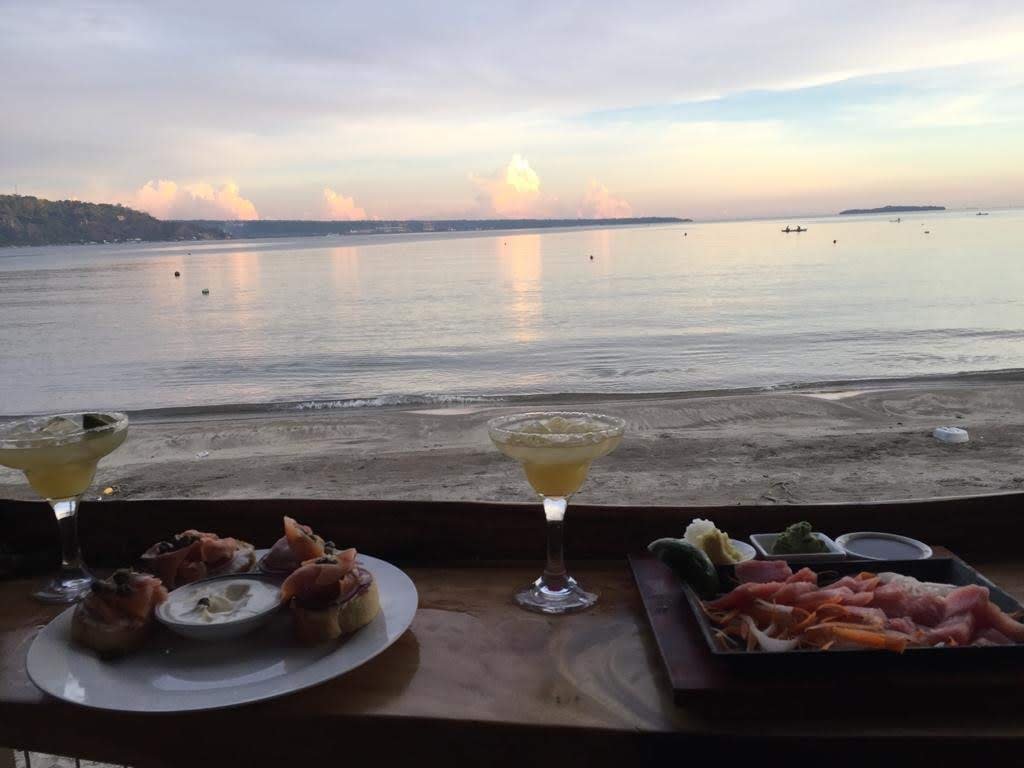 Mango's Beachfront Resort-餐饮