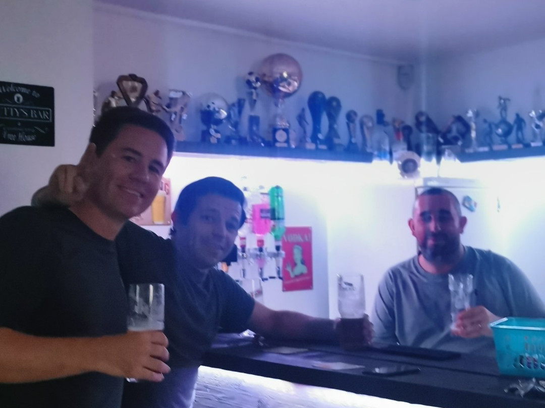奥勒尔公园酒店主图