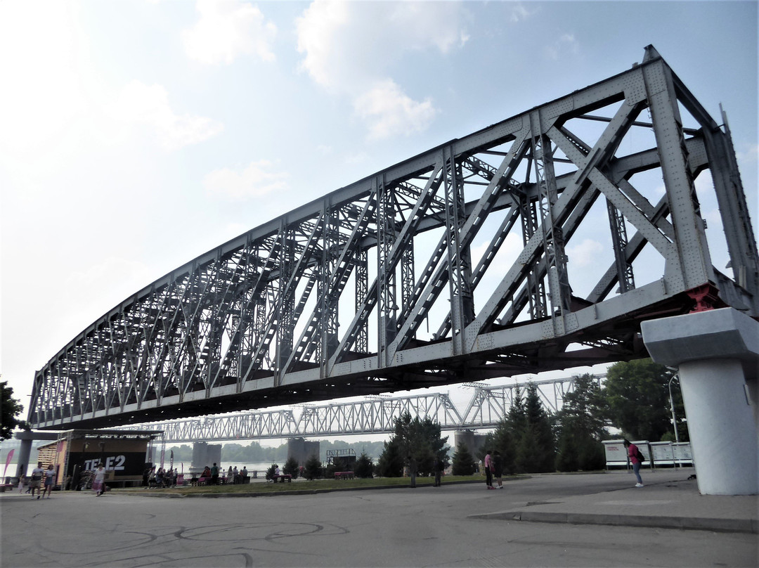 The 1st bridge across the Ob景点图片