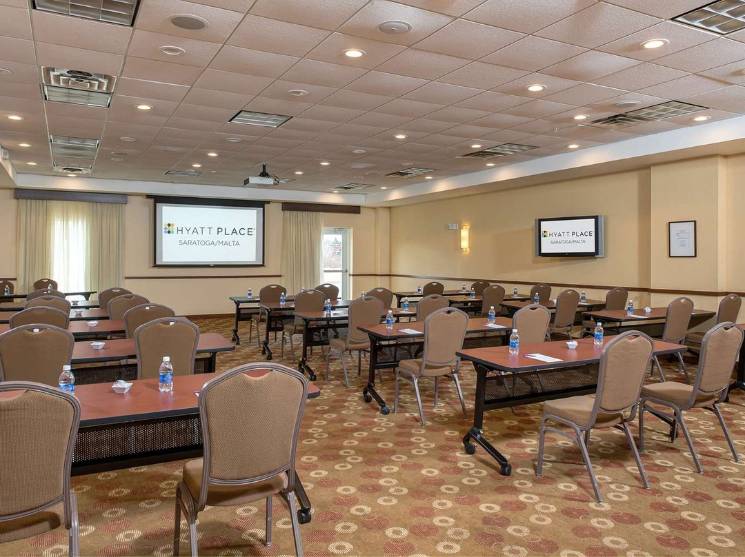 Hyatt Place Saratoga / Malta主图