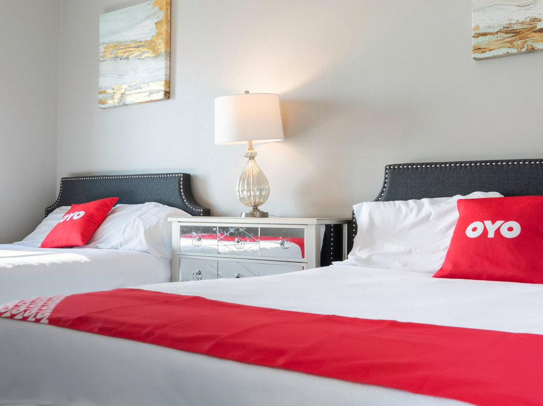 Hotel Ira Township/Lakeview主图