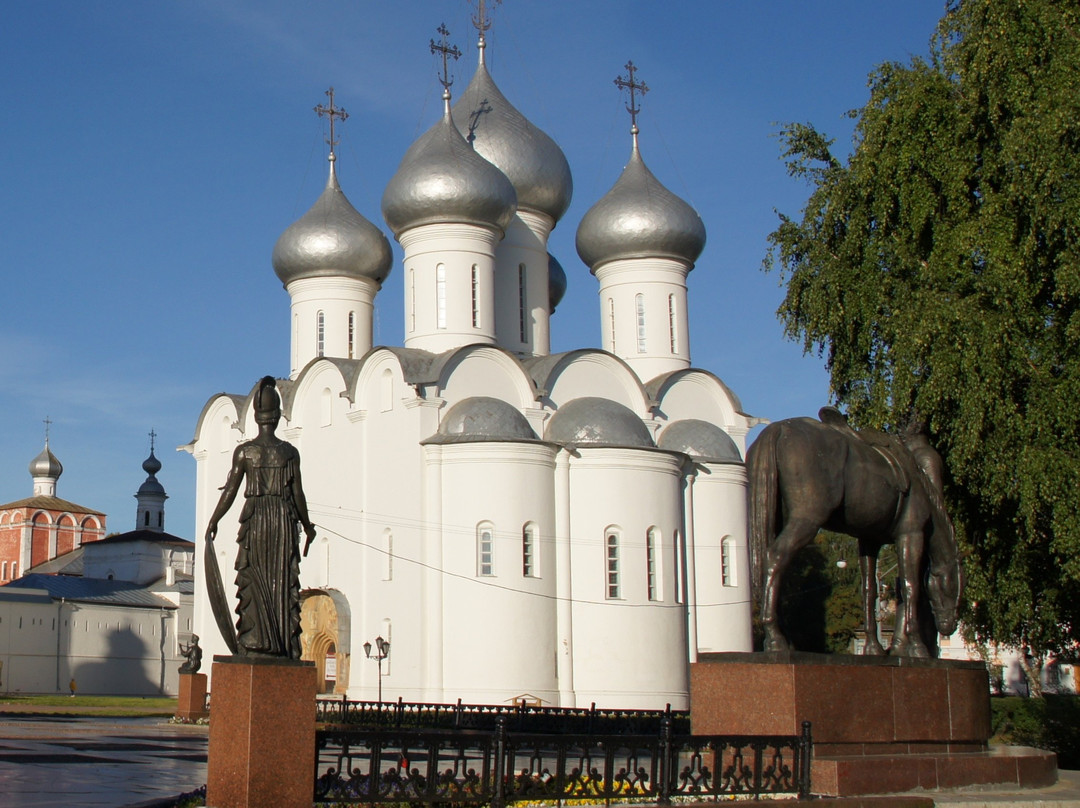 Monument K.N.Batyushkovu景点图片