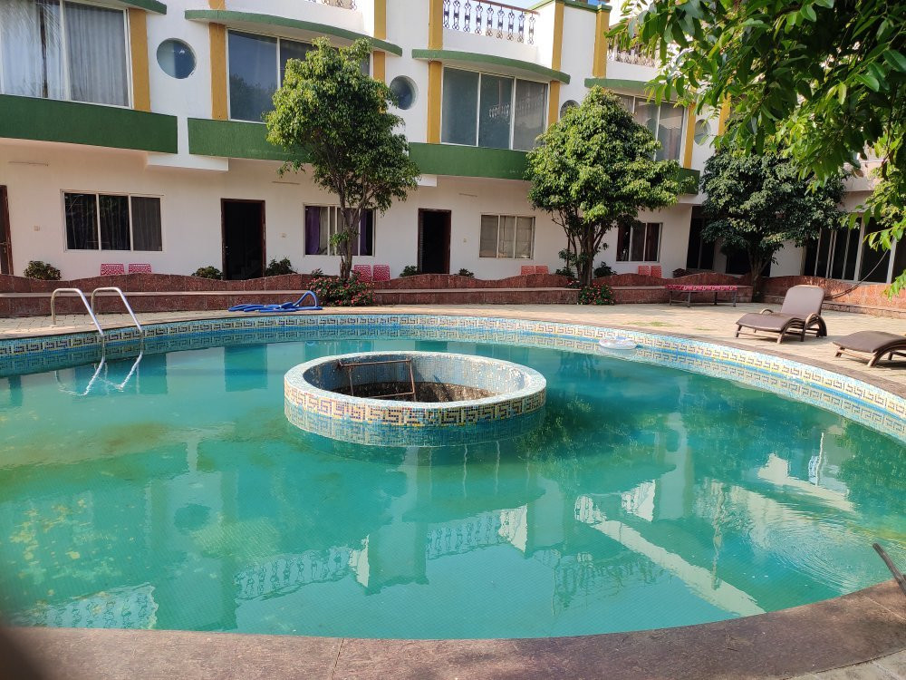 Treebo Trend Dwarkadhish主图