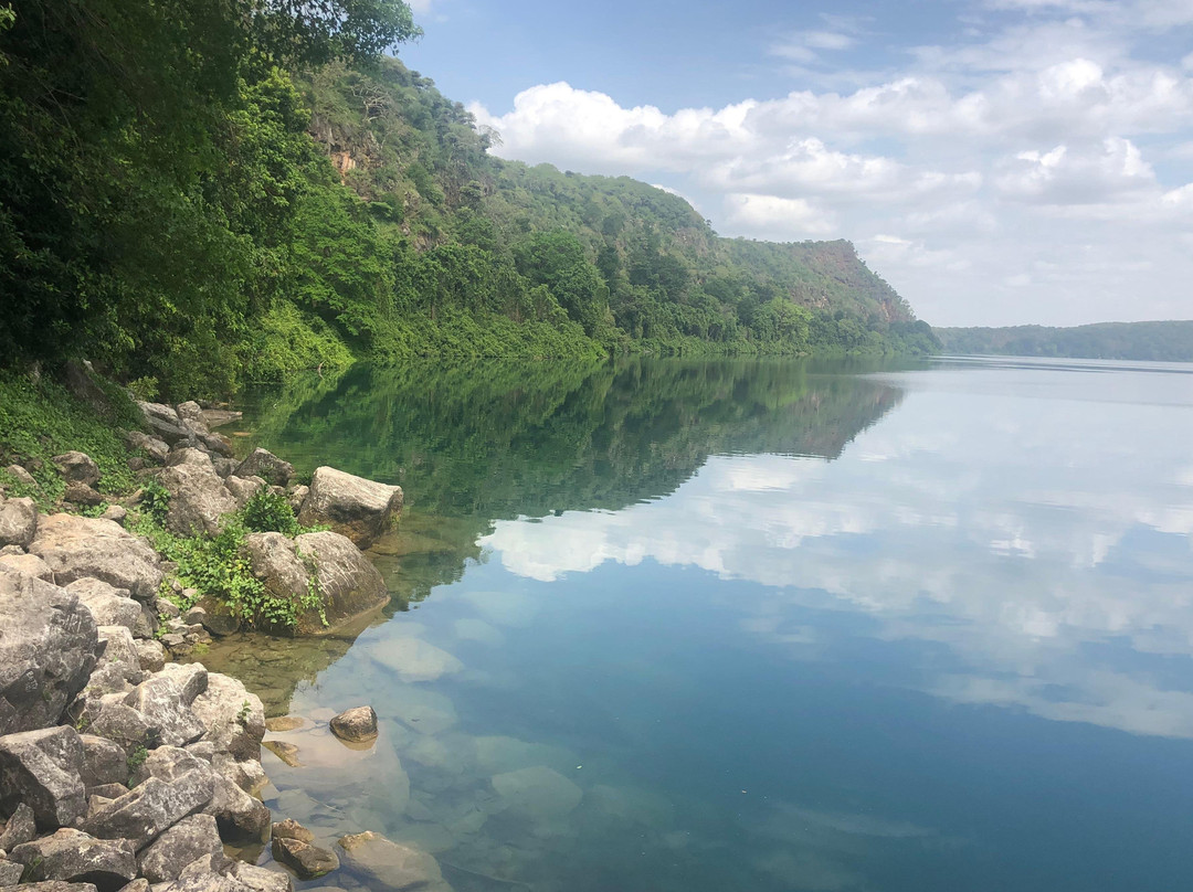 LE KOBE ADVENTURES & SAFARIS