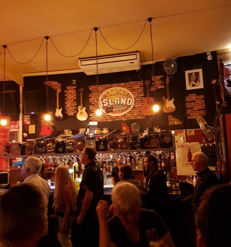Electric Island Live Music Bar-提亚必去景点