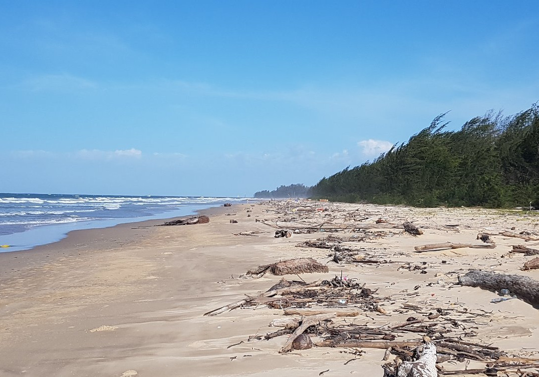 Muara Beach景点图片