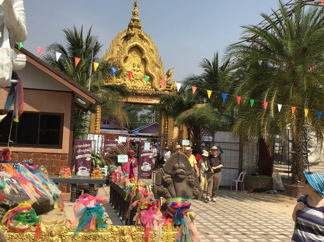 Prasat Wat Sa Kamphaeng Yai-乌浦奔披柿必去景点