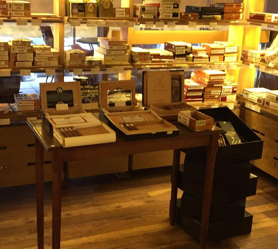 El Unico Cigar Lounge景点图片