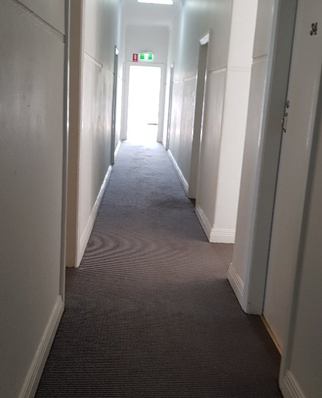 Australian Hotel Yass主图