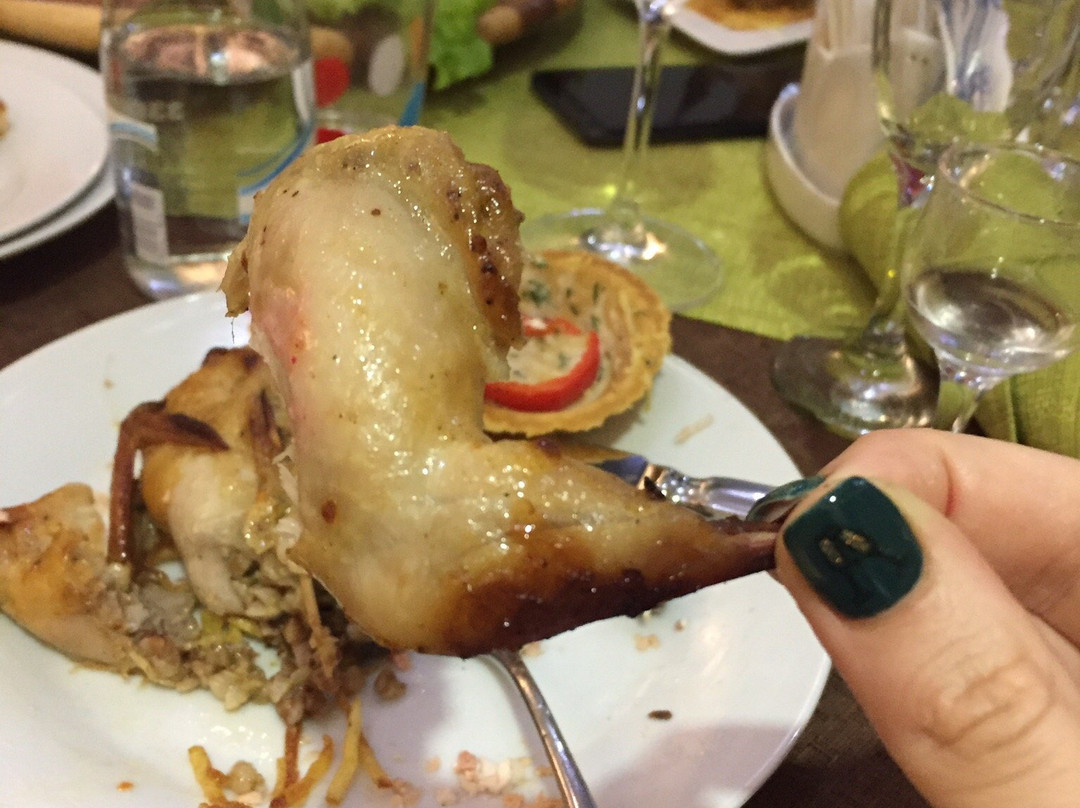 Adelfiya Hotel主图