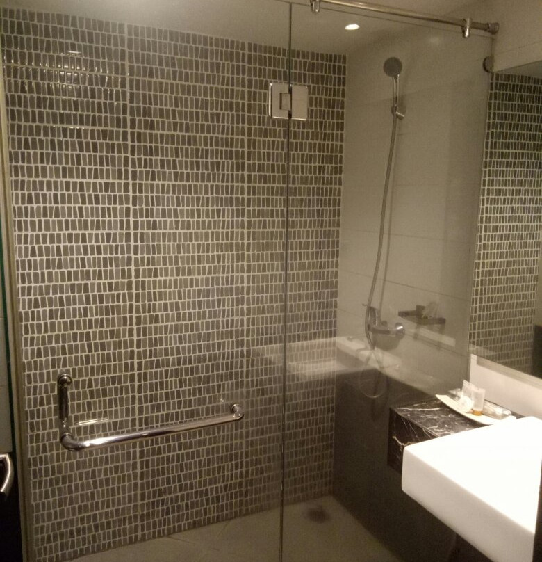 The Sun Hotel Madiun主图