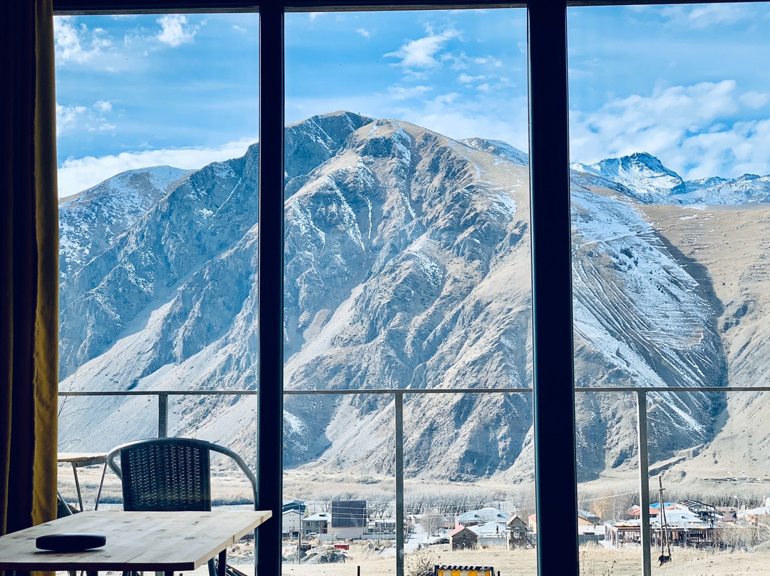 Kazbegi View主图