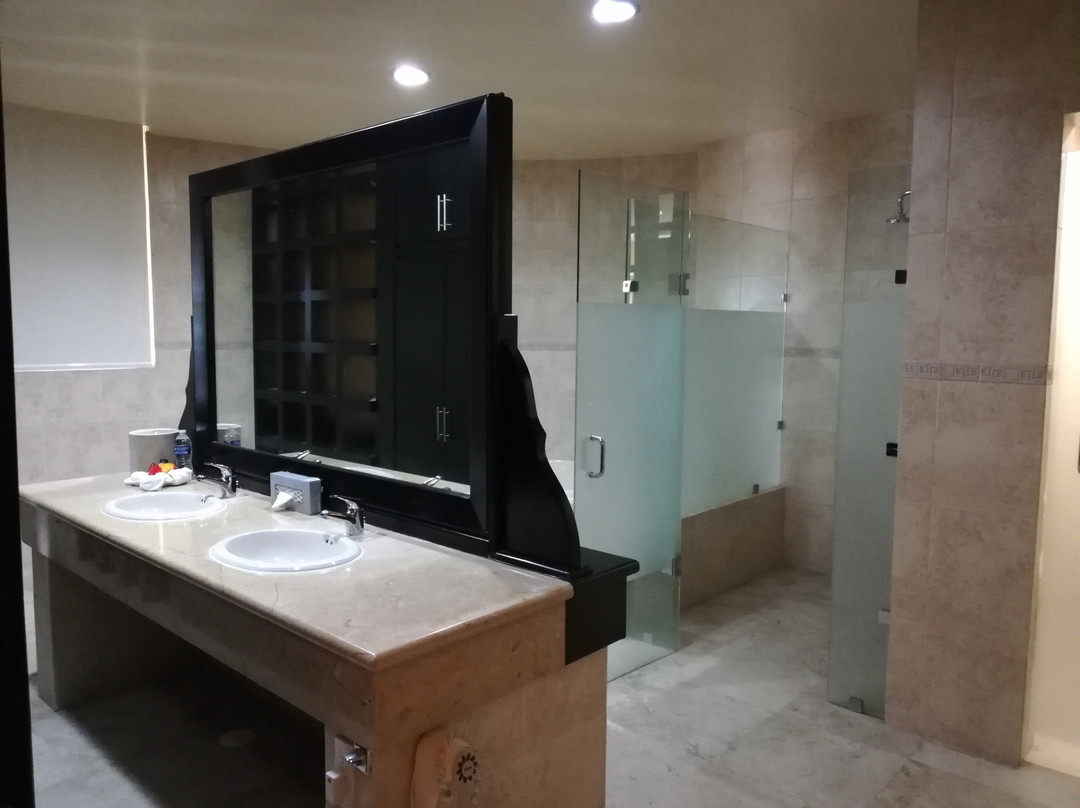 Hotel Hipico Inn主图