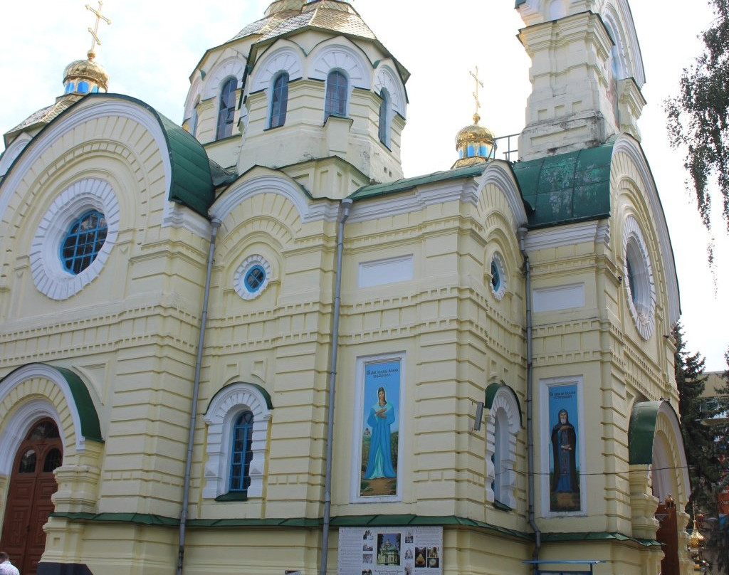 Holy Resurrection Cathedral-罗夫诺必去景点