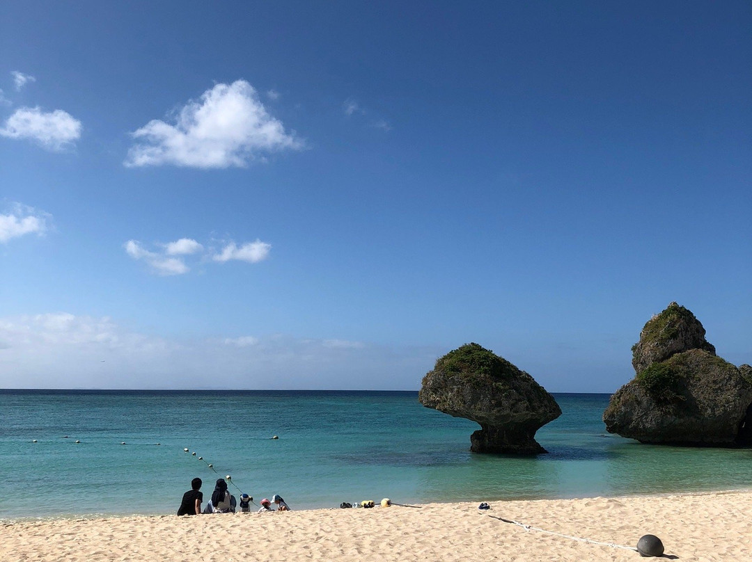 Nirai Beach景点图片
