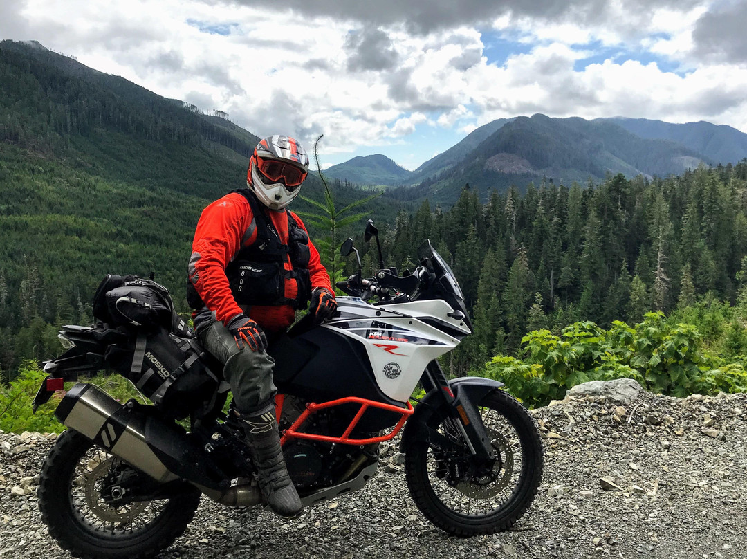 Dirt and Gravel Motorcycle Adventures景点图片