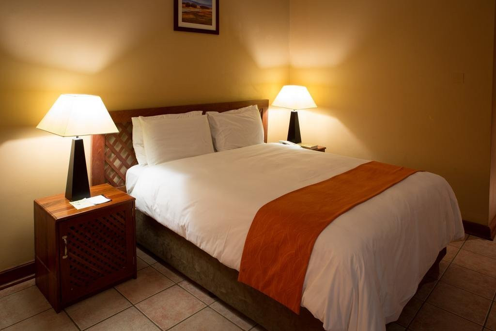 M'kango Golfview Hotel主图