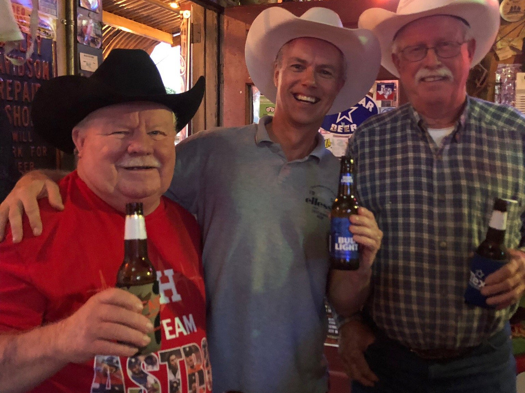 11th Street Cowboy Bar-Bandera必去景点