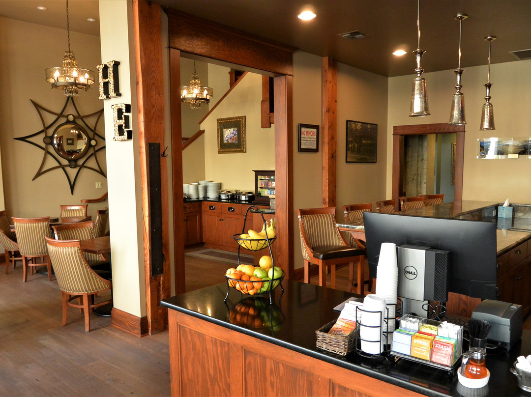 艾略特酒店主图