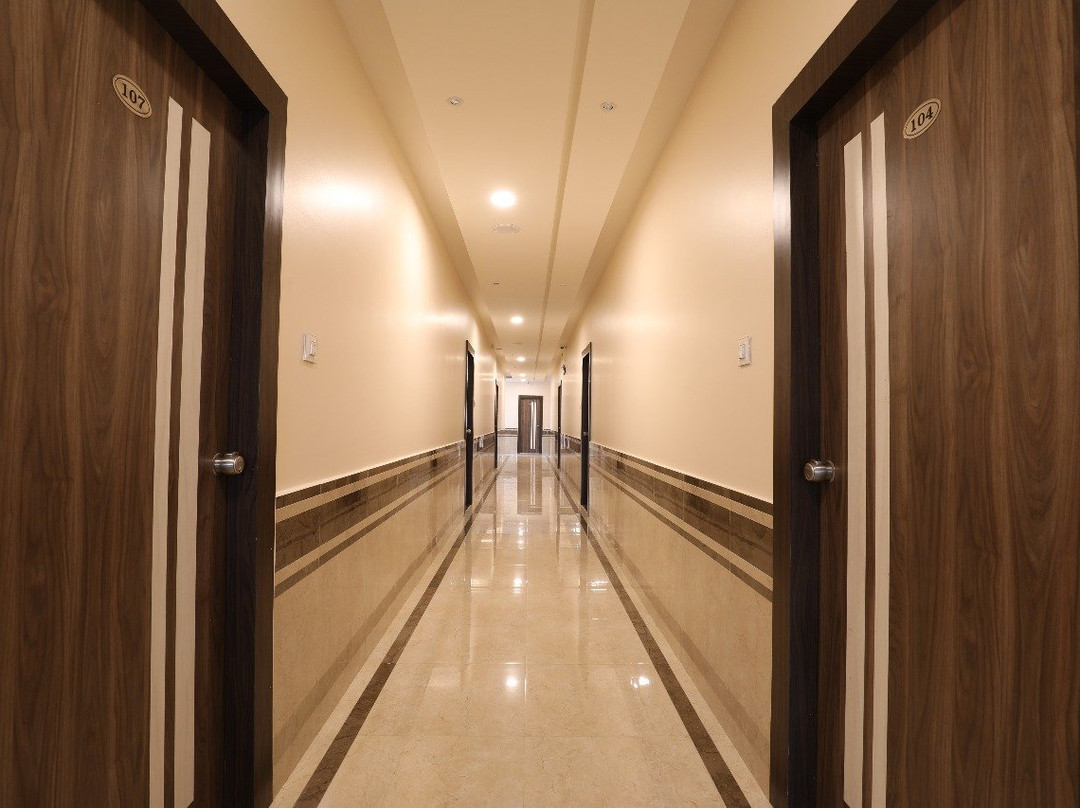 Hotel Balaji Grand主图