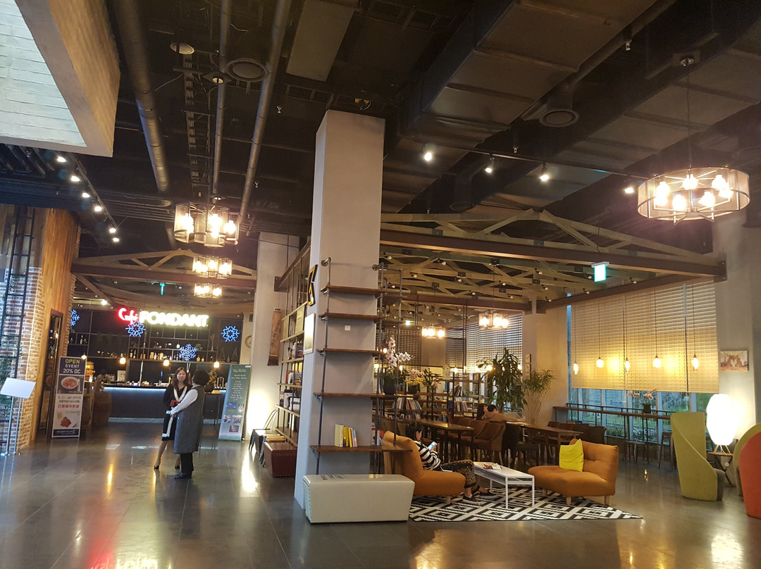 Golden Tulip Incheon Airport Hotel主图