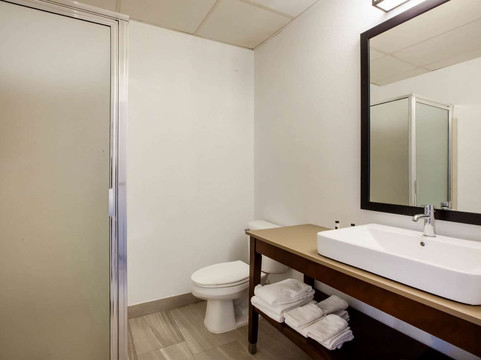 罗切斯特希尔斯戴斯套房酒店主图