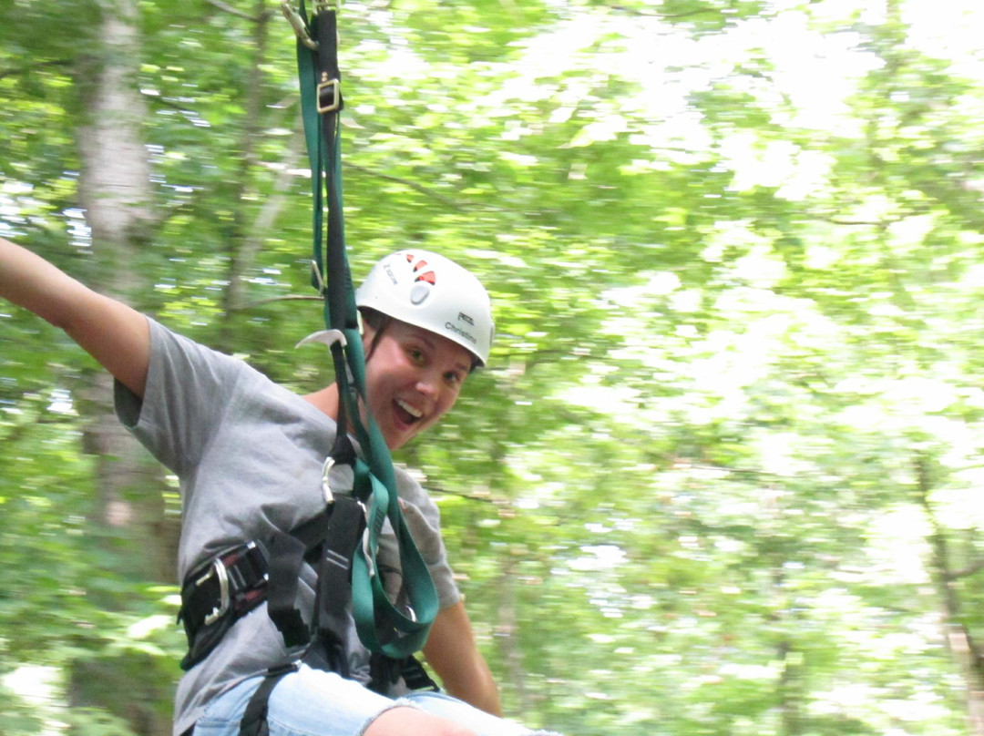 ZipZone Outdoor Adventures-哥伦布必去景点