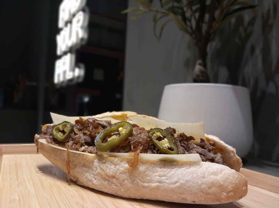 PPL Sandwiches And Salads