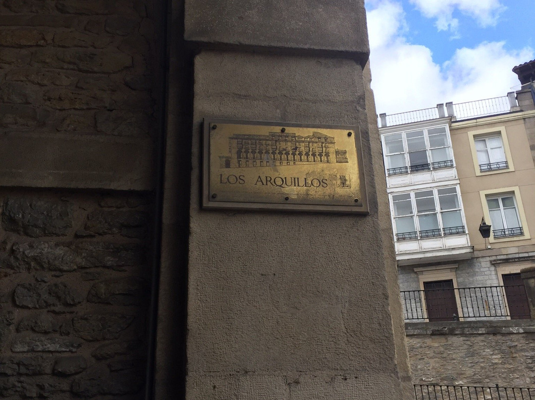 La Casa de los Arquillos主图