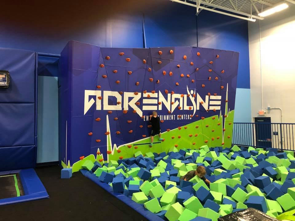 Adrenaline Entertainment Centers景点图片