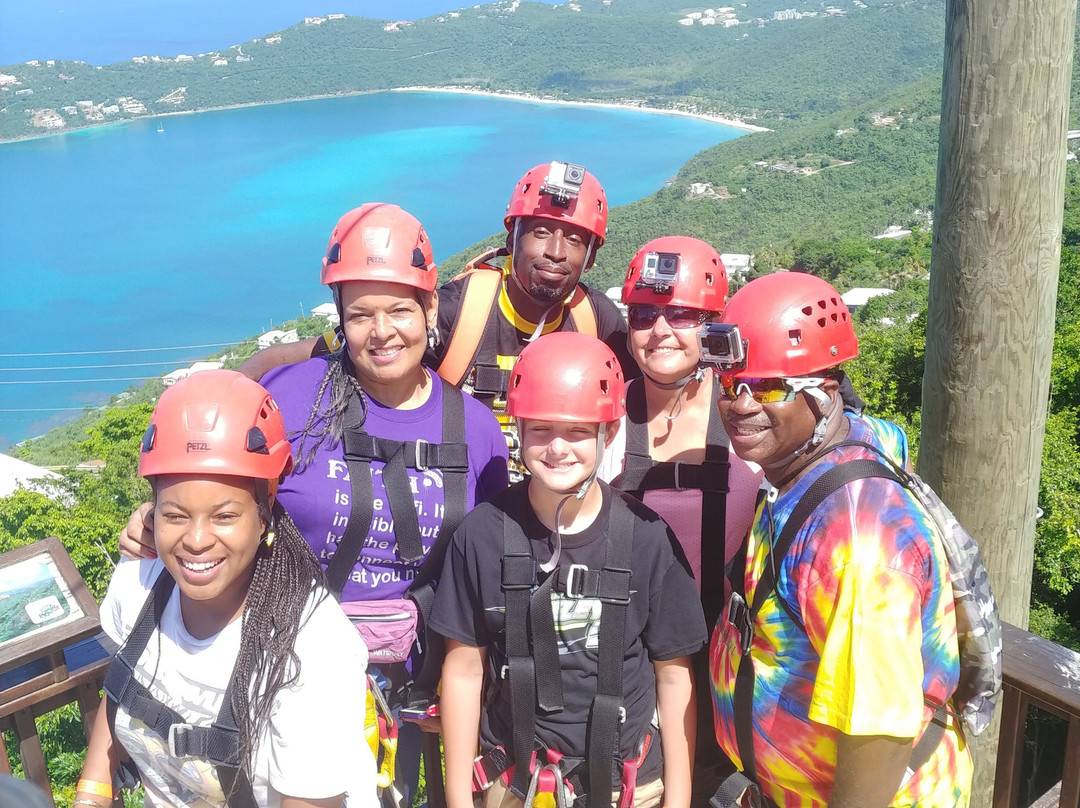 Tree Limin' Extreme Zipline-圣 托马斯必去景点