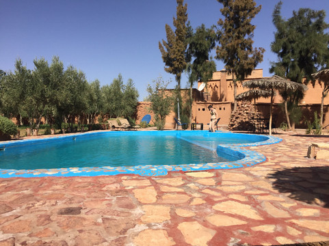 达尔穆纳酒店主图