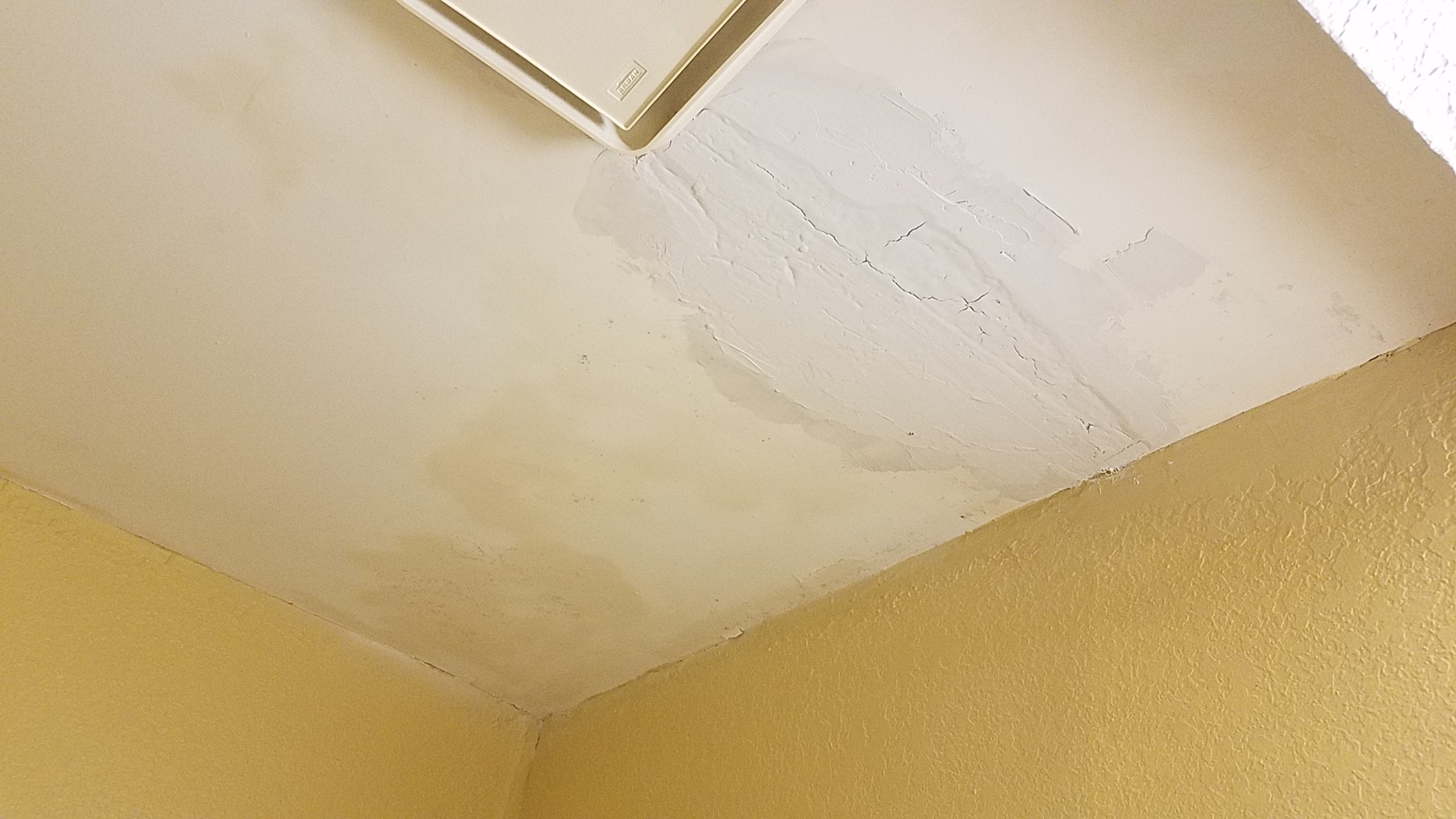 Super 8 by Wyndham Fairview Heights - St. Louis-浴室