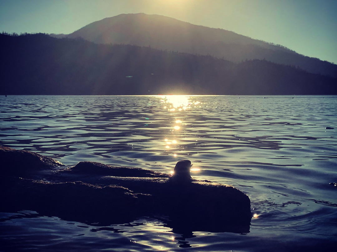 Whiskeytown Lake景点图片