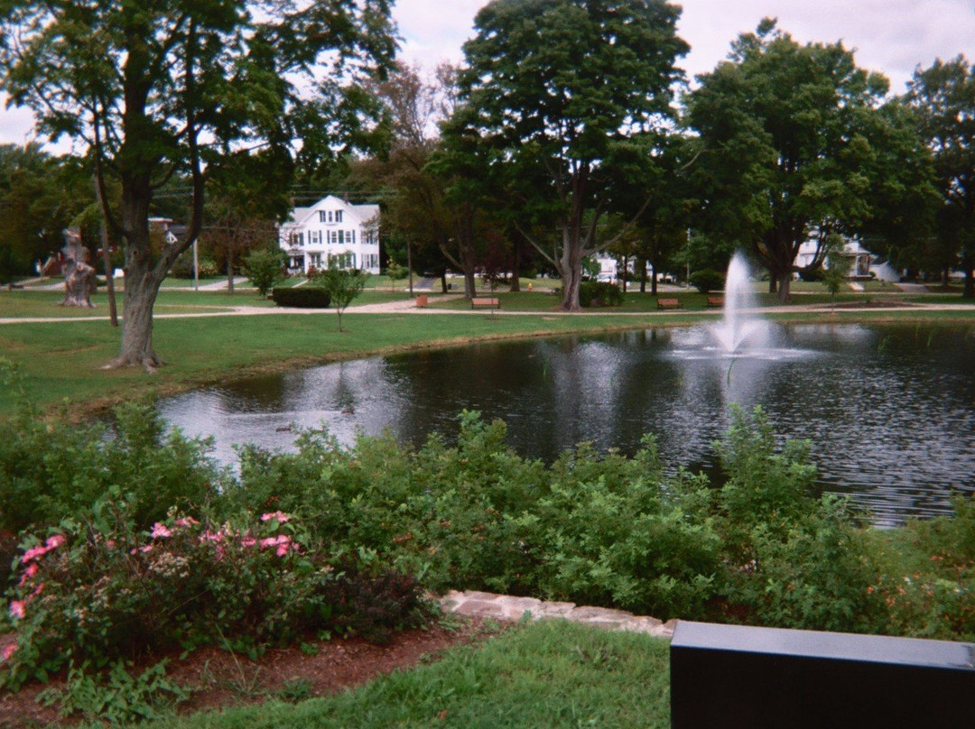 Whitman Town Park景点图片