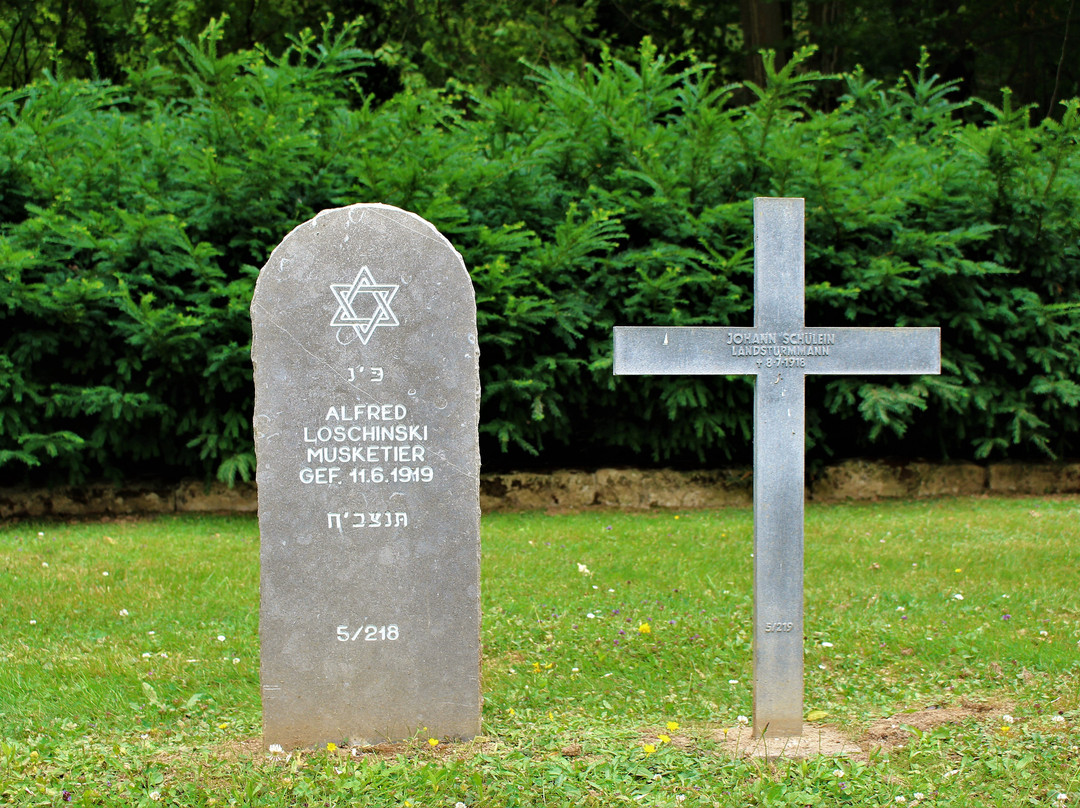Cimetiere Militaire Allemand 